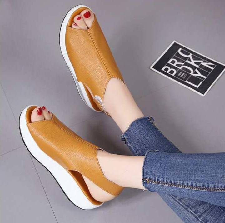 Comfy Round-Toe Sandals