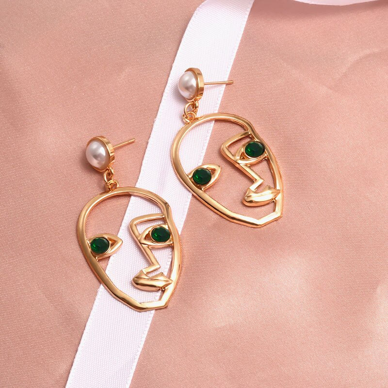 Women Geometric Round Heart Gold Earring