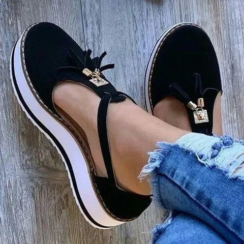 Women Flat Thick Sole Platform Sandals
