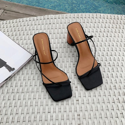 MONMOIRA Wood Heel Slipper Women's Vintage Square Toe Narrow Band High Heel Sandals