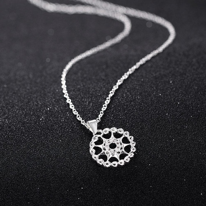 Compass Diamond Cut Necklace In 18K White Gold Plated